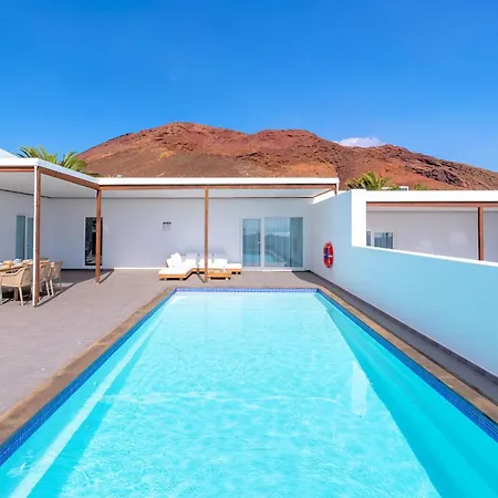 Villa Maravento Heated Pool Family Luxury Retreat