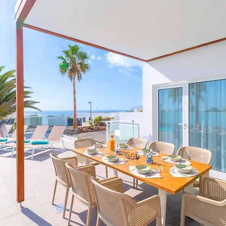 Villa Maravento Heated Pool Family Luxury Retreat Playa Blanca (Lanzarote)